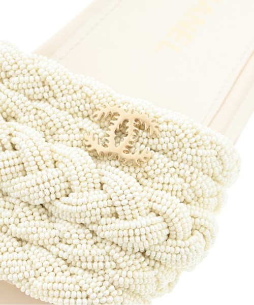 CHANEL รองเท้าแตะ