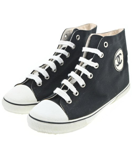 CHANEL รองเท้าผ้าใบ