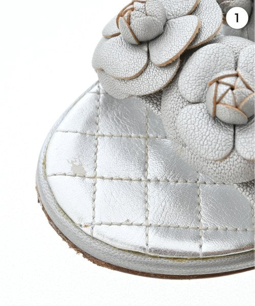 CHANEL รองเท้าแตะ