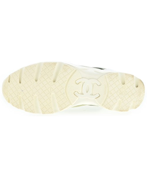 CHANEL รองเท้าผ้าใบ