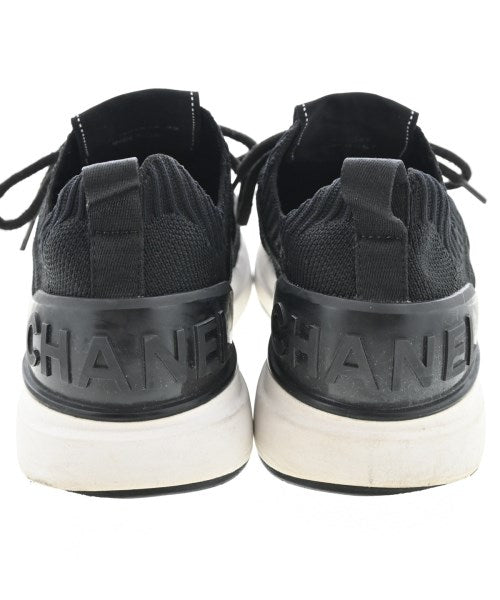 CHANEL รองเท้าผ้าใบ