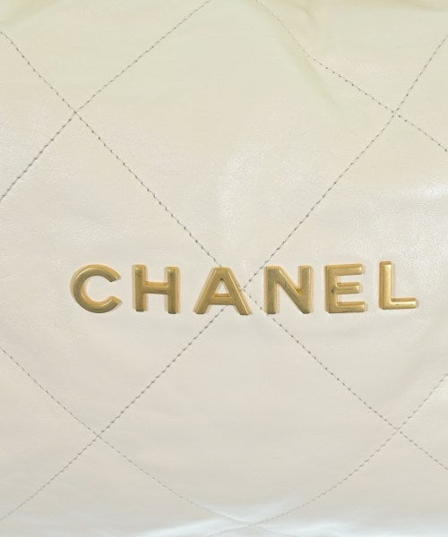 CHANEL กระเป๋าสะพาย