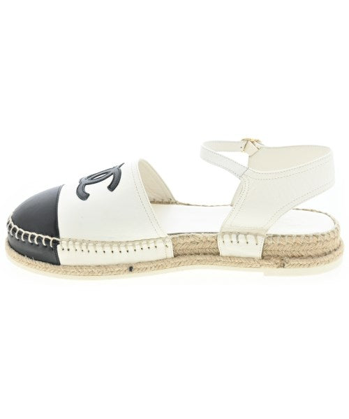 CHANEL รองเท้าพื้นเชือกสาน