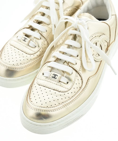 CHANEL รองเท้าผ้าใบ