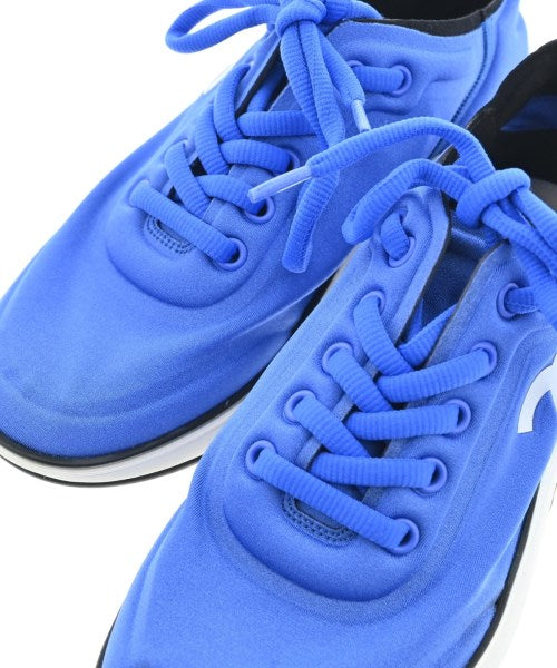 CHANEL รองเท้าผ้าใบ