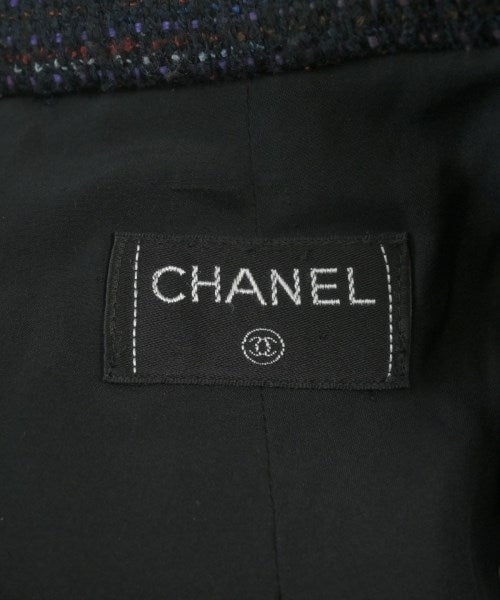 CHANEL กระโปรงยาวถึงเข่า