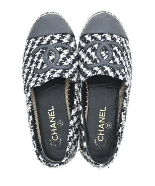CHANEL รองเท้าพื้นเชือกสาน
