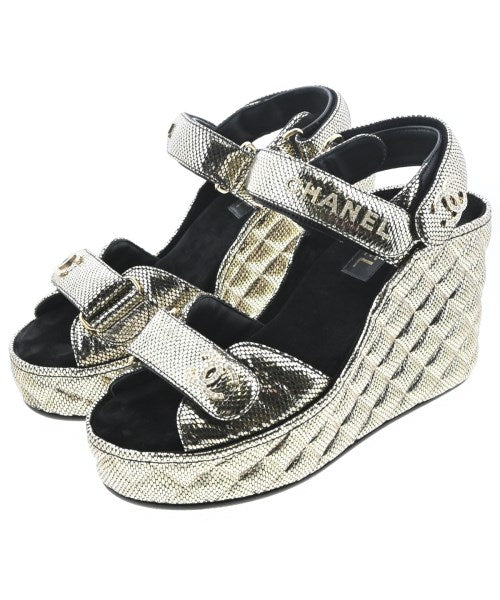 CHANEL รองเท้าแตะ