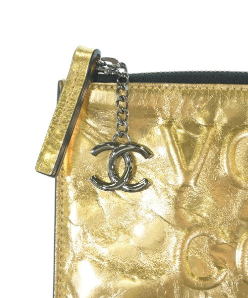 CHANEL กระเป๋า