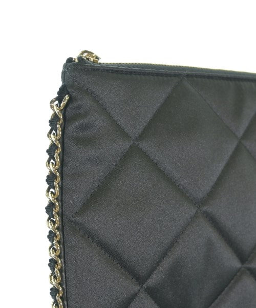 CHANEL คลัตช์