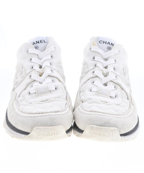CHANEL รองเท้าผ้าใบ