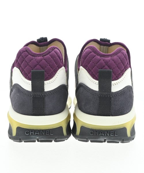 CHANEL รองเท้าผ้าใบ