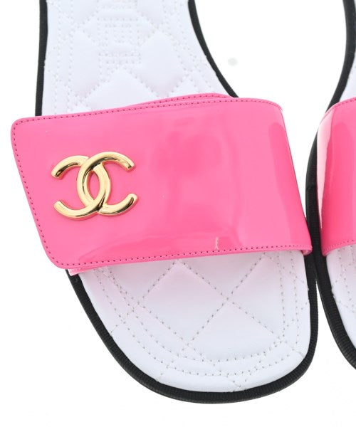 CHANEL รองเท้าแตะ