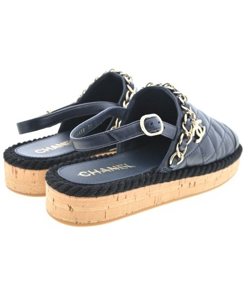 CHANEL รองเท้าแตะ