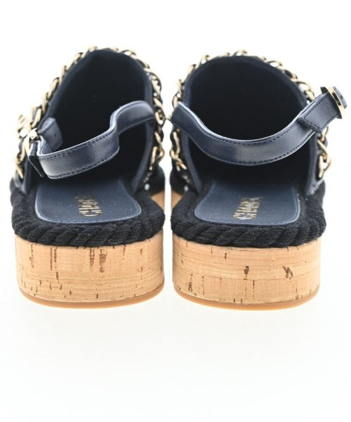 CHANEL รองเท้าแตะ