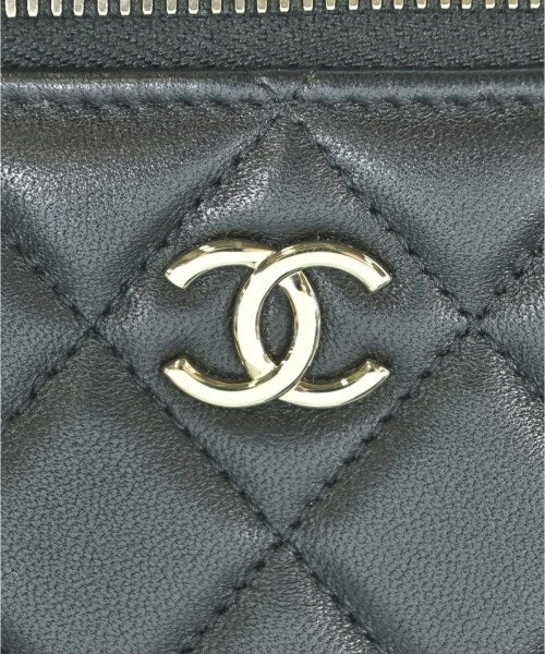 CHANEL กระเป๋าสะพาย