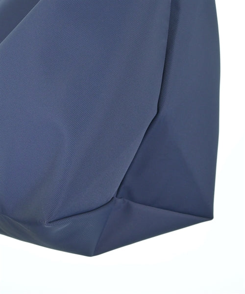 LONGCHAMP กระเป๋าใส่อุปกรณ์ขนาดใหญ่