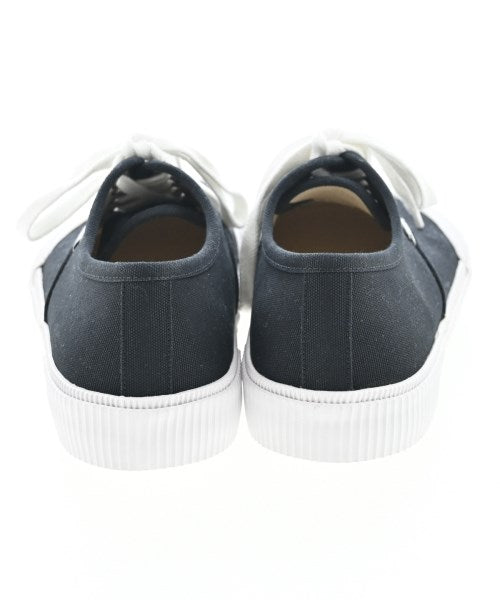 LOEWE รองเท้าผ้าใบ