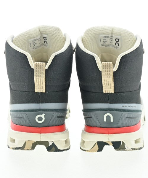 LOEWE รองเท้าผ้าใบ