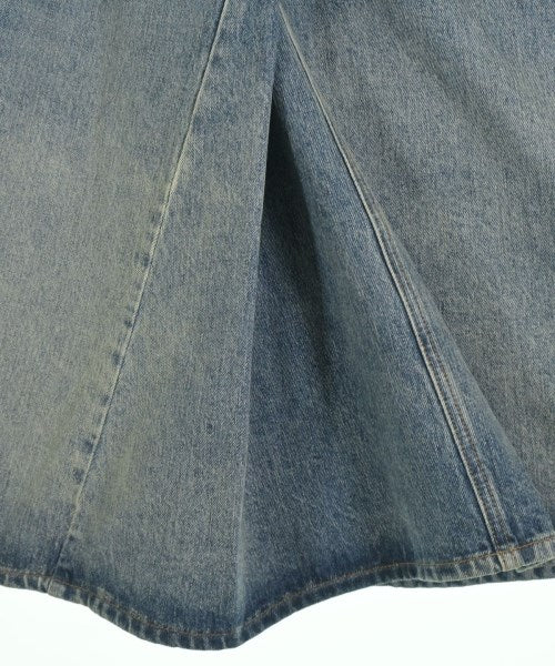 LOEWE กระโปรงยาวถึงเข่า