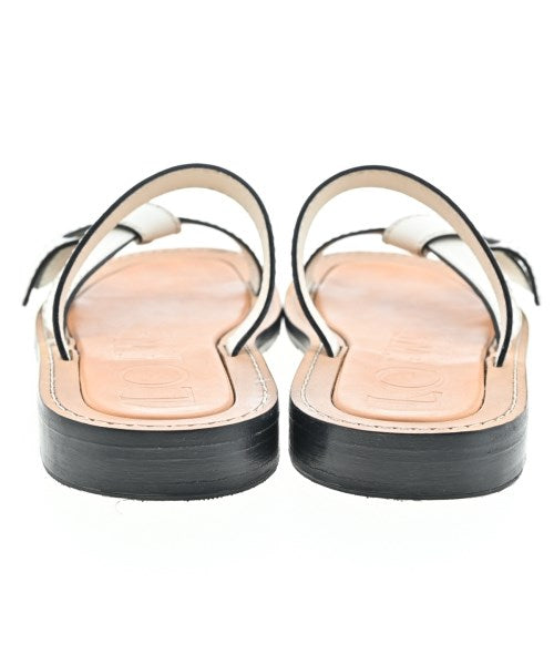 LOEWE รองเท้าแตะ