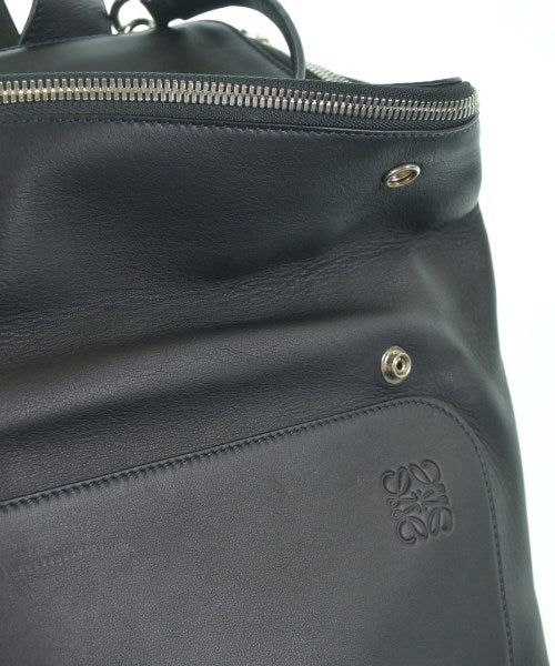 LOEWE เป้สะพายหลัง