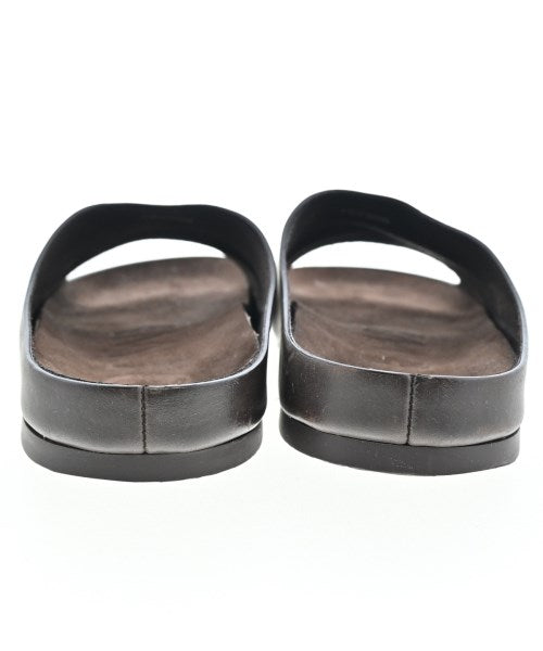 LOEWE รองเท้าแตะ