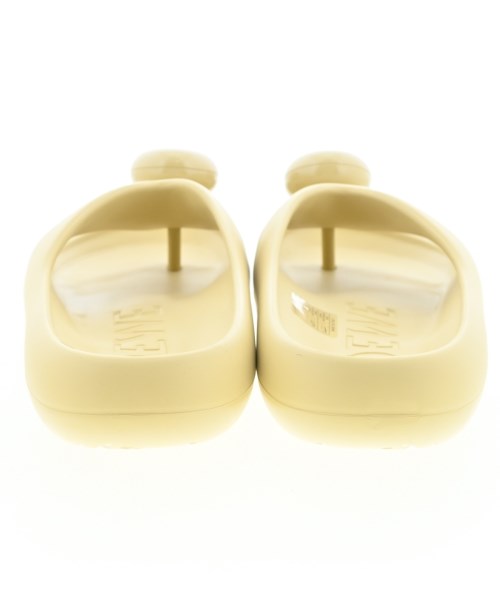 LOEWE รองเท้าแตะ