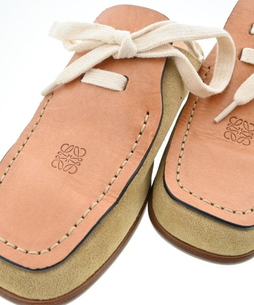 LOEWE รองเท้าแตะ