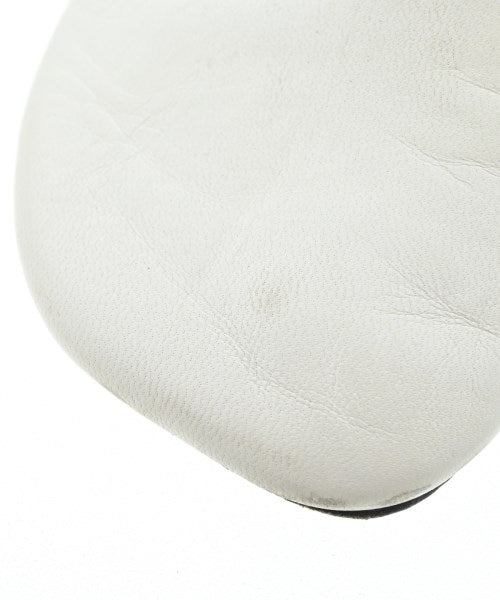 LOEWE รองเท้าแตะ