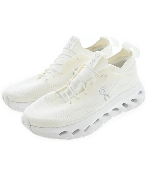 LOEWE รองเท้าผ้าใบ