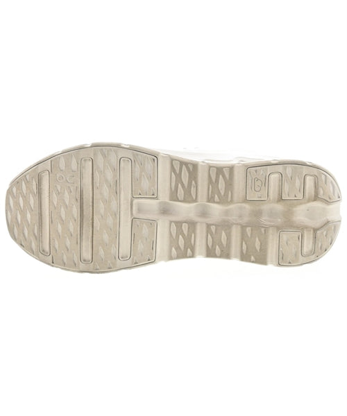 LOEWE รองเท้าผ้าใบ