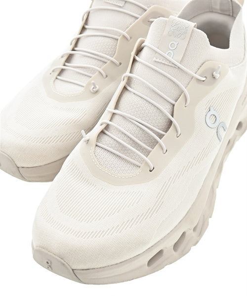 LOEWE รองเท้าผ้าใบ