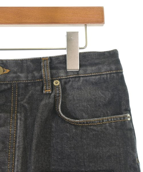 LOEWE ยีนส์