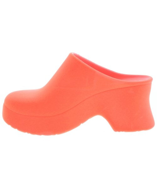 LOEWE รองเท้าแตะ