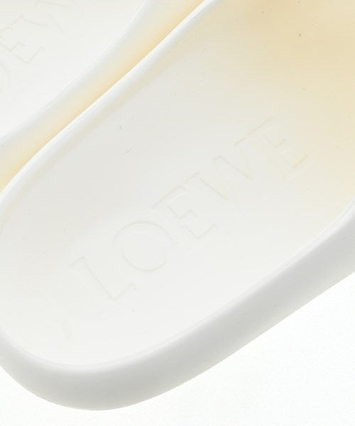 LOEWE รองเท้าแตะ
