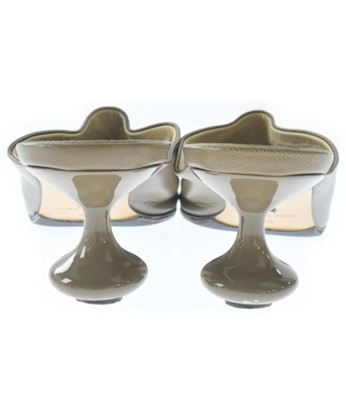 LOEWE รองเท้าแตะ