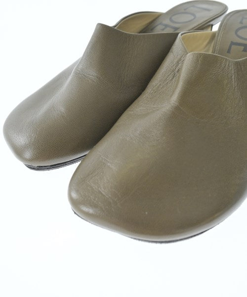 LOEWE รองเท้าแตะ