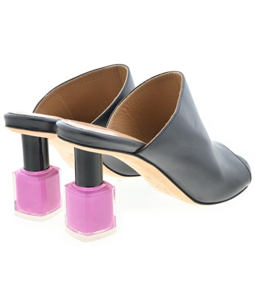 LOEWE รองเท้าแตะ