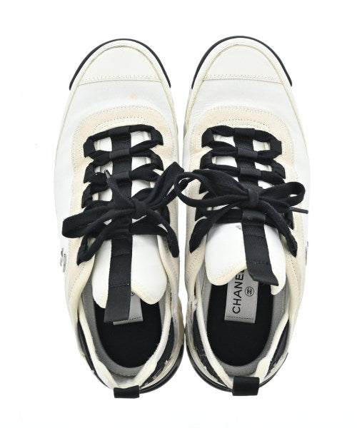 CHANEL รองเท้าผ้าใบ