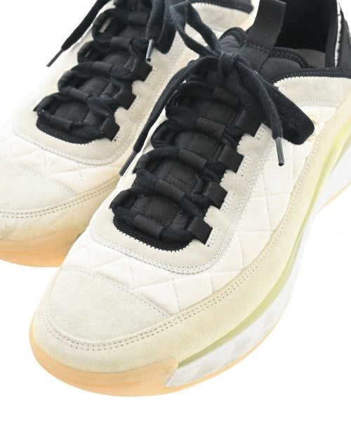 CHANEL รองเท้าผ้าใบ