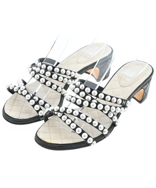 CHANEL รองเท้าแตะ