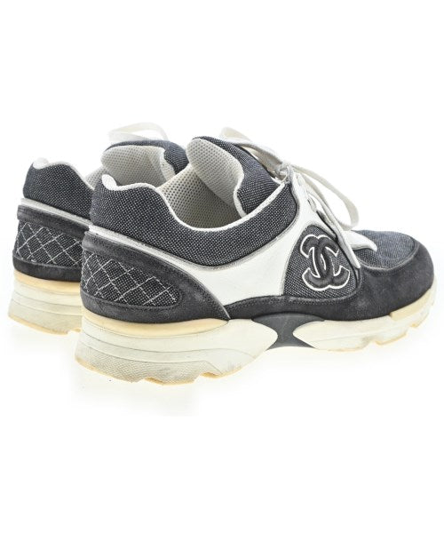 CHANEL รองเท้าผ้าใบ
