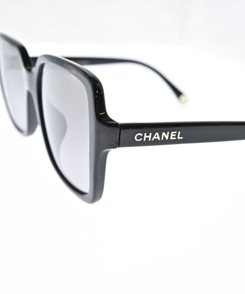 CHANEL แว่นกันแดด