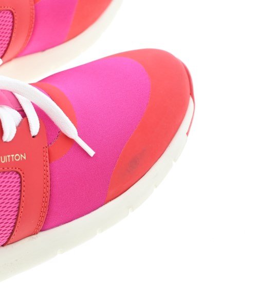 LOUIS VUITTON รองเท้าผ้าใบ