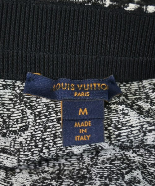 LOUIS VUITTON กระโปรงสั้น