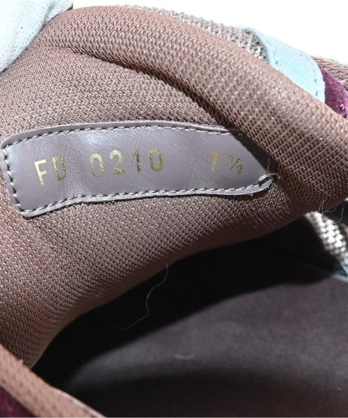 LOUIS VUITTON รองเท้าผ้าใบ