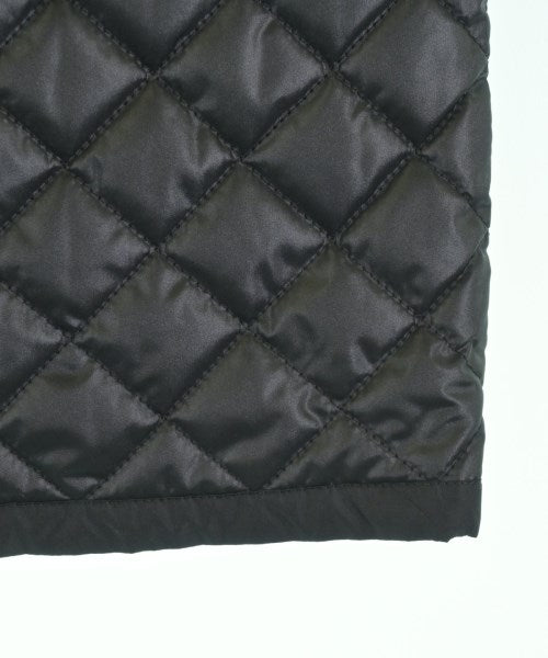 LOUIS VUITTON กระโปรงยาวถึงเข่า