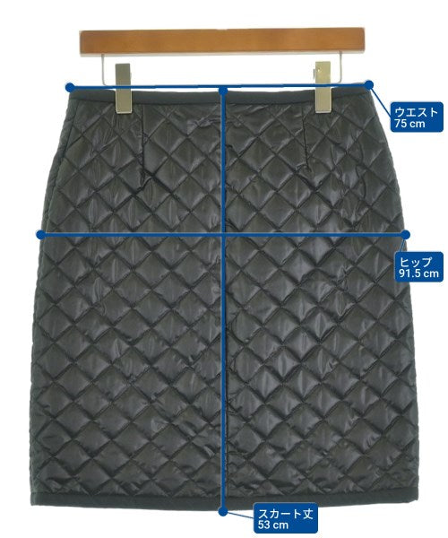 LOUIS VUITTON กระโปรงยาวถึงเข่า