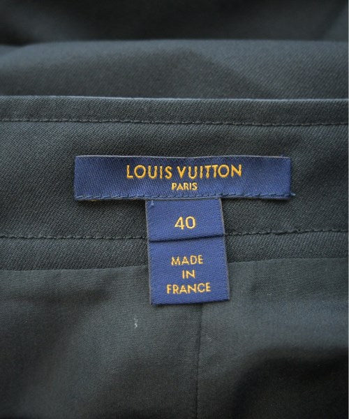 LOUIS VUITTON กระโปรงยาวถึงเข่า